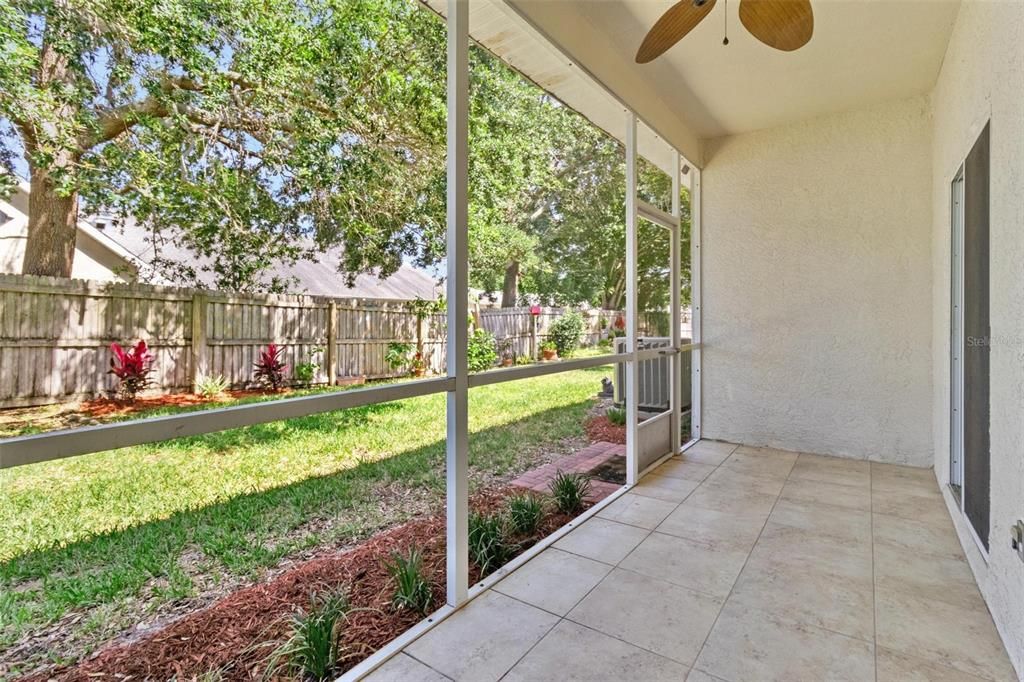 For Sale: $327,900 (3 beds, 2 baths, 1465 Square Feet)