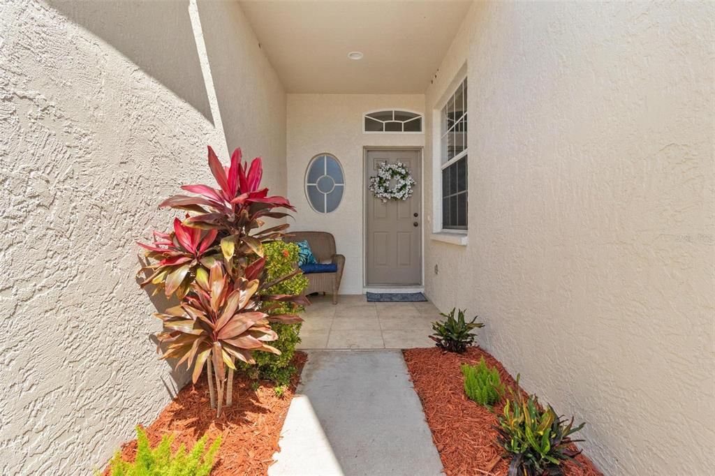 For Sale: $327,900 (3 beds, 2 baths, 1465 Square Feet)