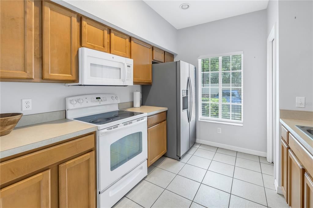 For Sale: $269,900 (3 beds, 2 baths, 1200 Square Feet)