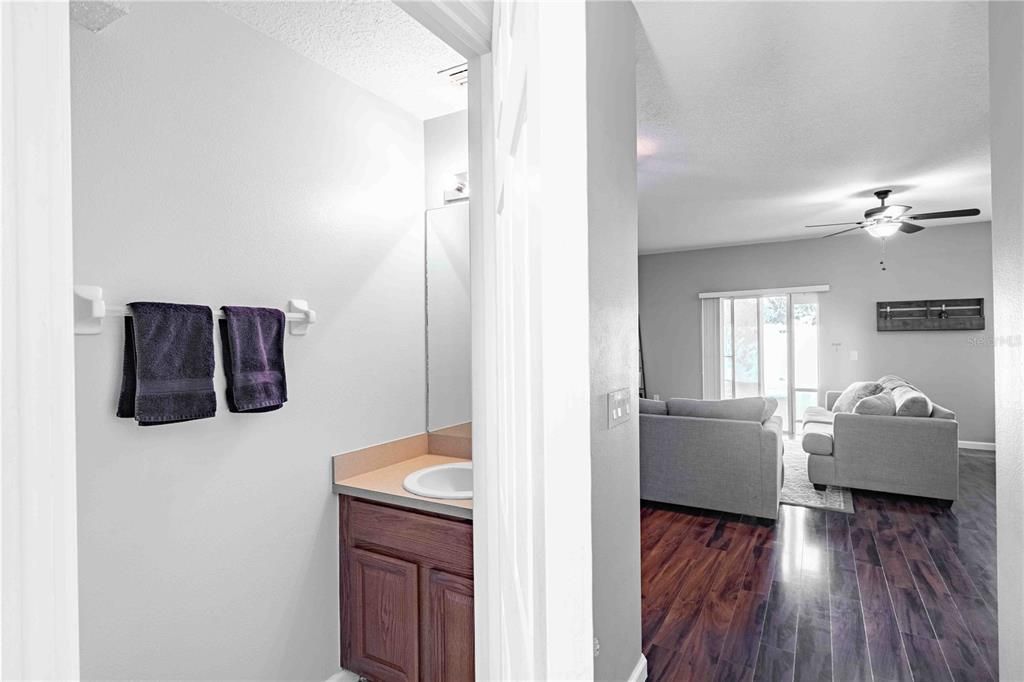 For Sale: $289,700 (2 beds, 2 baths, 1508 Square Feet)