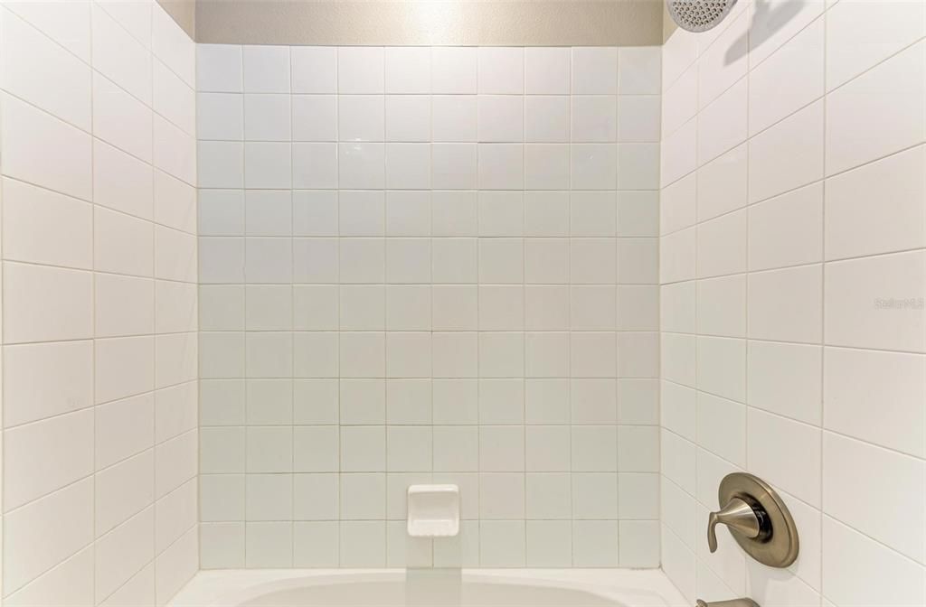 待售: $425,000 (4 贝兹, 2 浴室, 2834 平方英尺)