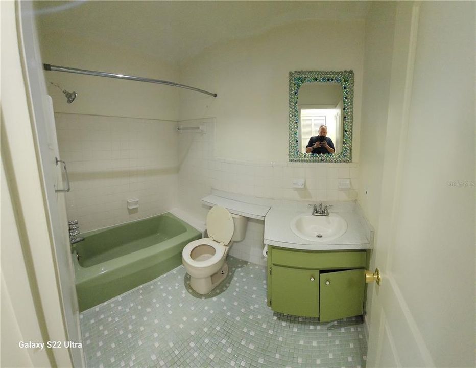 В аренду: $1,700 (2 спален, 2 ванн, 1010 Квадратных фут)