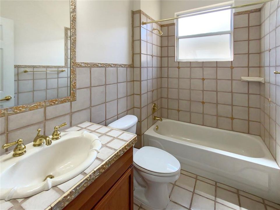 待售: $505,000 (3 贝兹, 2 浴室, 1949 平方英尺)