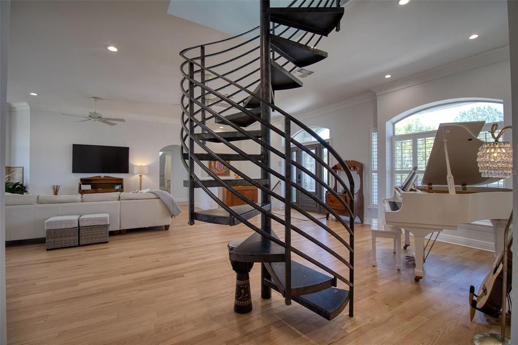 Active With Contract: $1,200,000 (4 beds, 3 baths, 2834 Square Feet)