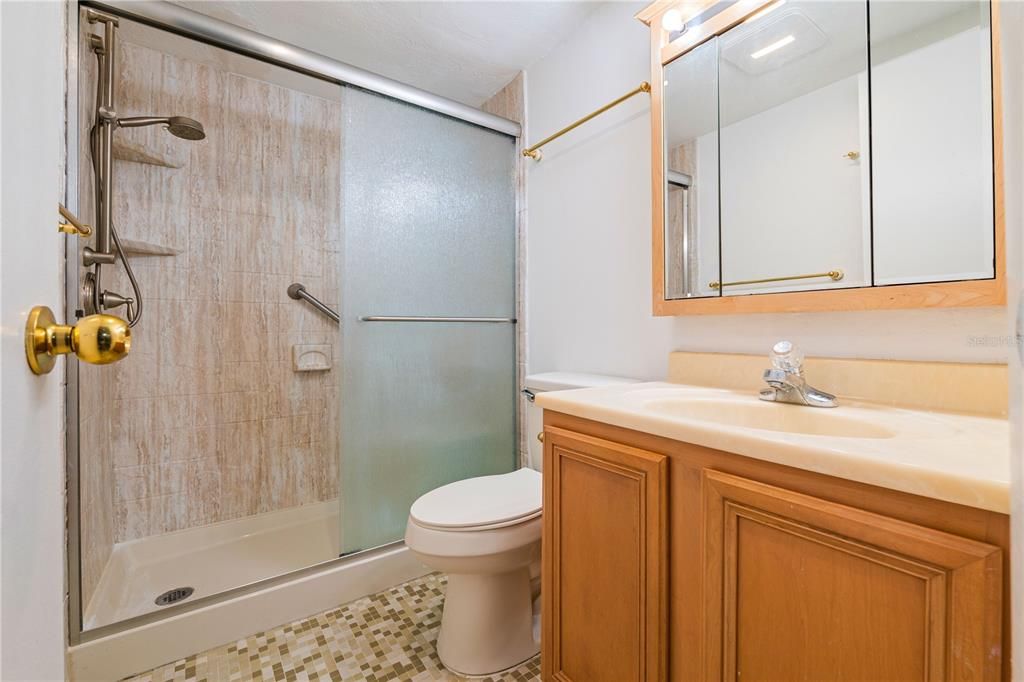 待售: $219,500 (3 贝兹, 2 浴室, 1432 平方英尺)