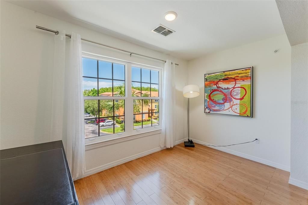 Active With Contract: $244,000 (2 beds, 2 baths, 1142 Square Feet)