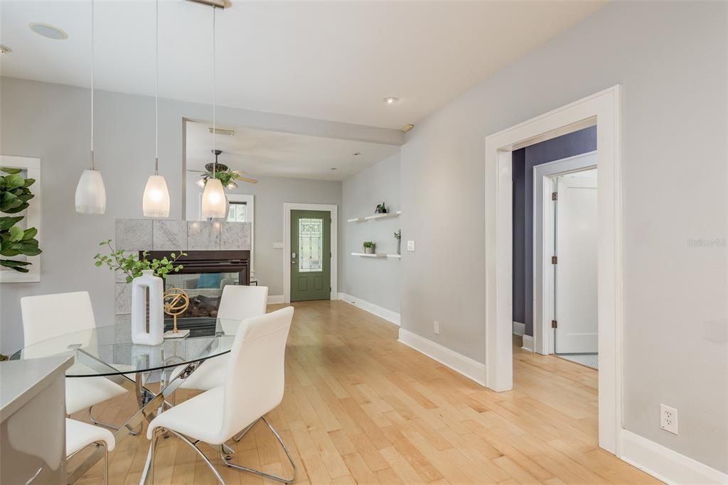 Recently Sold: $749,000 (3 beds, 2 baths, 1803 Square Feet)