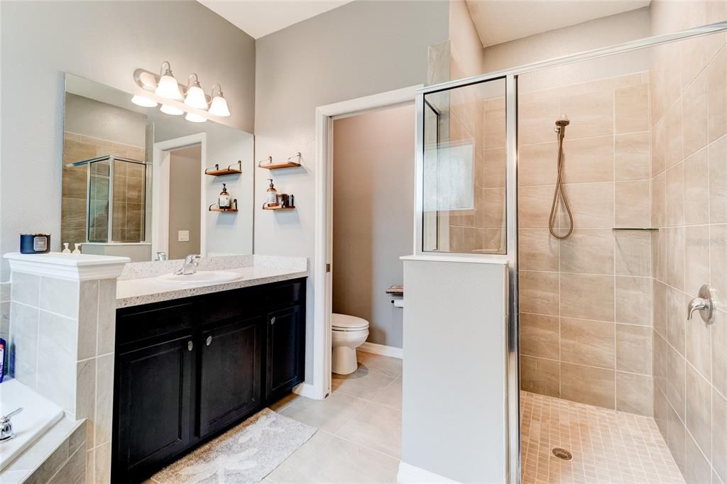 Active With Contract: $530,000 (4 beds, 2 baths, 1864 Square Feet)