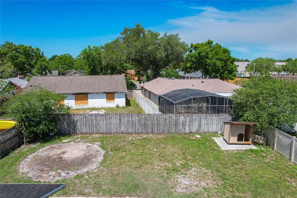 Recently Sold: $350,000 (3 beds, 2 baths, 1195 Square Feet)