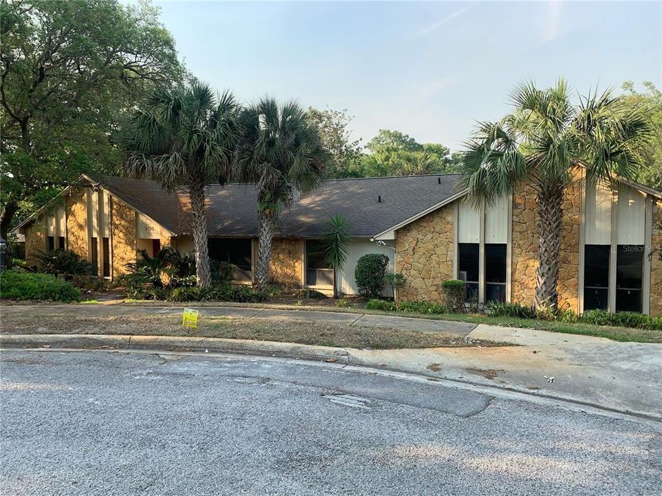 Recently Sold: $480,000 (4 beds, 2 baths, 2720 Square Feet)