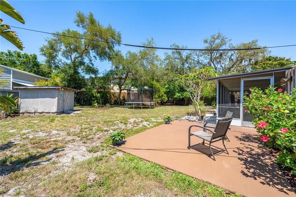 For Sale: $430,000 (4 beds, 2 baths, 1314 Square Feet)