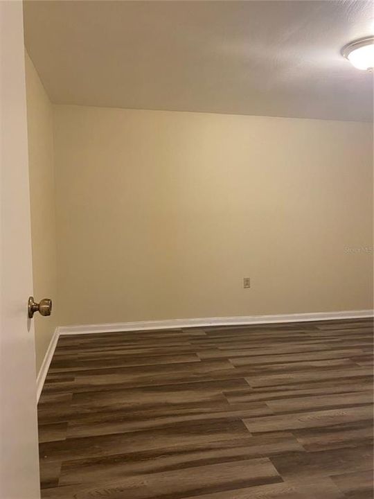 For Rent: $1,500 (2 beds, 1 baths, 923 Square Feet)