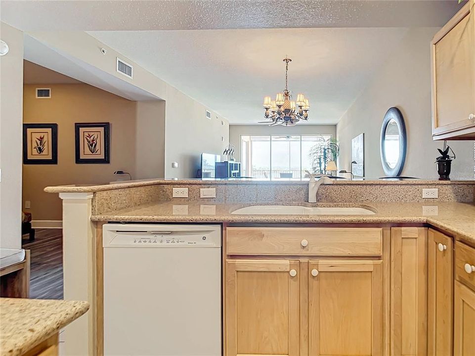 For Sale: $589,900 (2 beds, 2 baths, 1456 Square Feet)