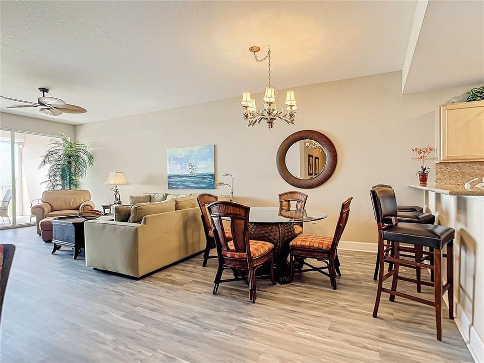 For Sale: $589,900 (2 beds, 2 baths, 1456 Square Feet)