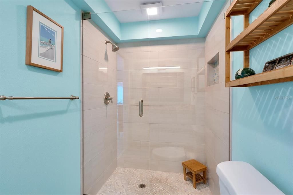待售: $549,000 (2 贝兹, 2 浴室, 1630 平方英尺)