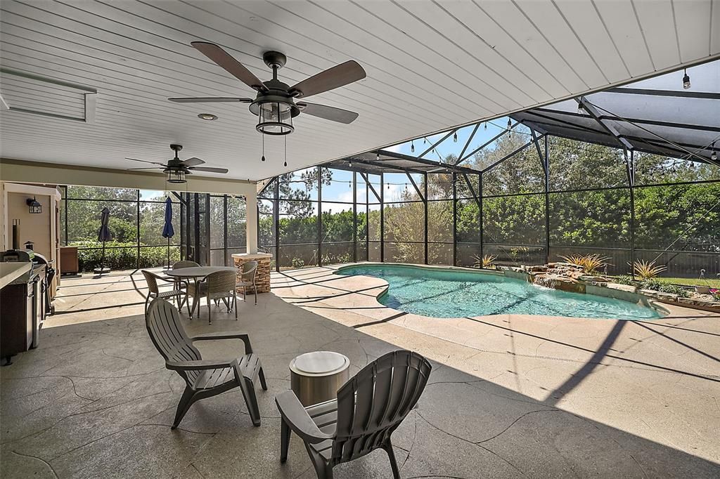 Active With Contract: $625,000 (3 beds, 3 baths, 2506 Square Feet)