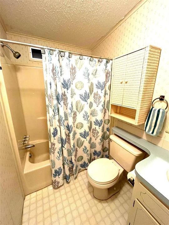 待售: $159,900 (2 贝兹, 2 浴室, 987 平方英尺)