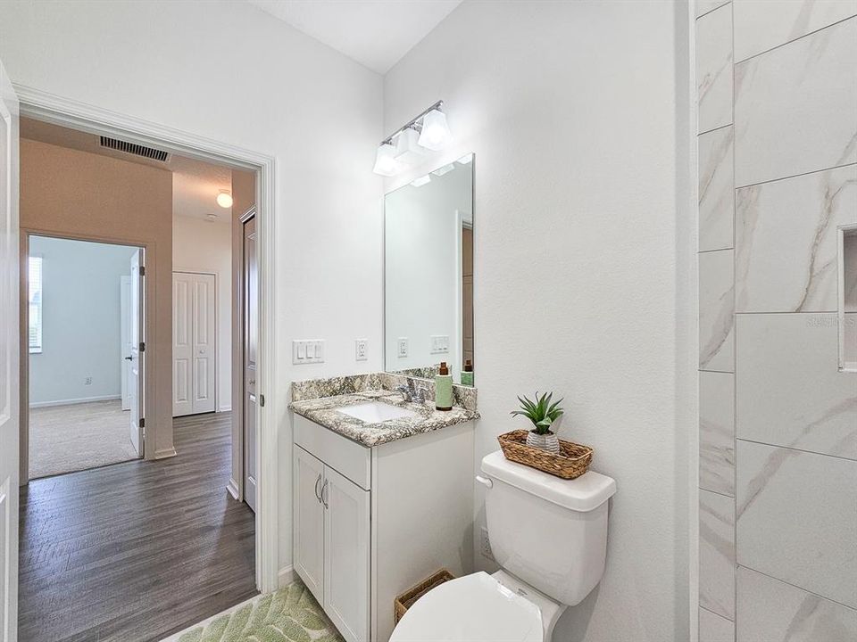 Active With Contract: $389,900 (2 beds, 2 baths, 1464 Square Feet)