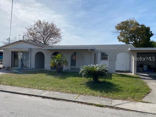 Recently Rented: $1,695 (3 beds, 2 baths, 1408 Square Feet)