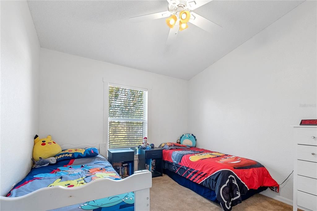 For Sale: $249,000 (3 beds, 2 baths, 1220 Square Feet)