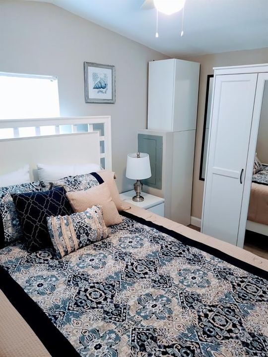 На продажу: $80,000 (1 спален, 1 ванн, 412 Квадратных фут)