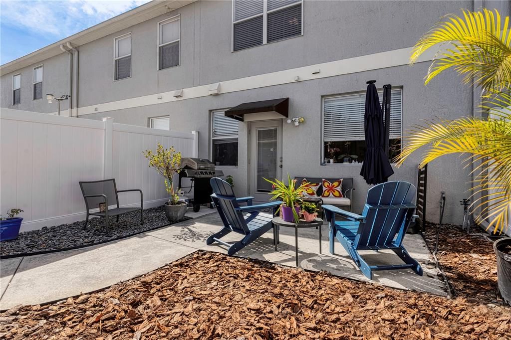 Active With Contract: $395,000 (3 beds, 2 baths, 1480 Square Feet)