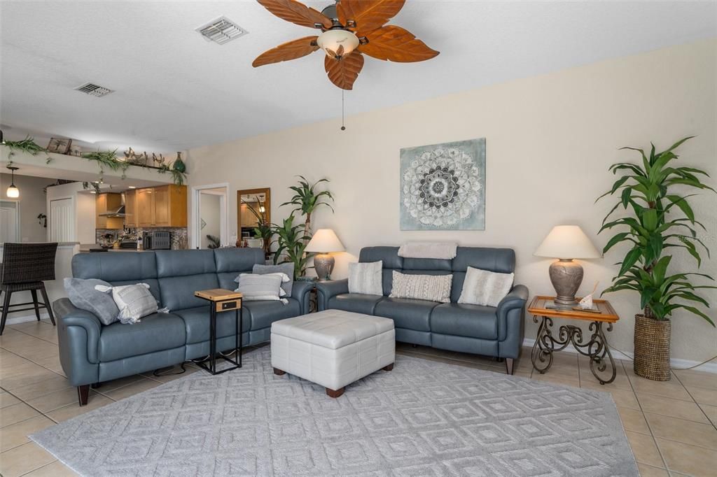 Active With Contract: $629,900 (4 beds, 3 baths, 2344 Square Feet)