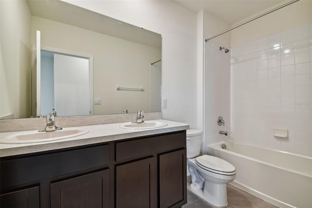 Active With Contract: $2,650 (4 beds, 2 baths, 2260 Square Feet)