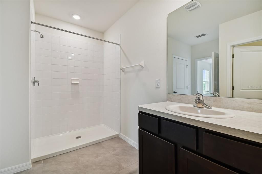 Active With Contract: $2,650 (4 beds, 2 baths, 2260 Square Feet)