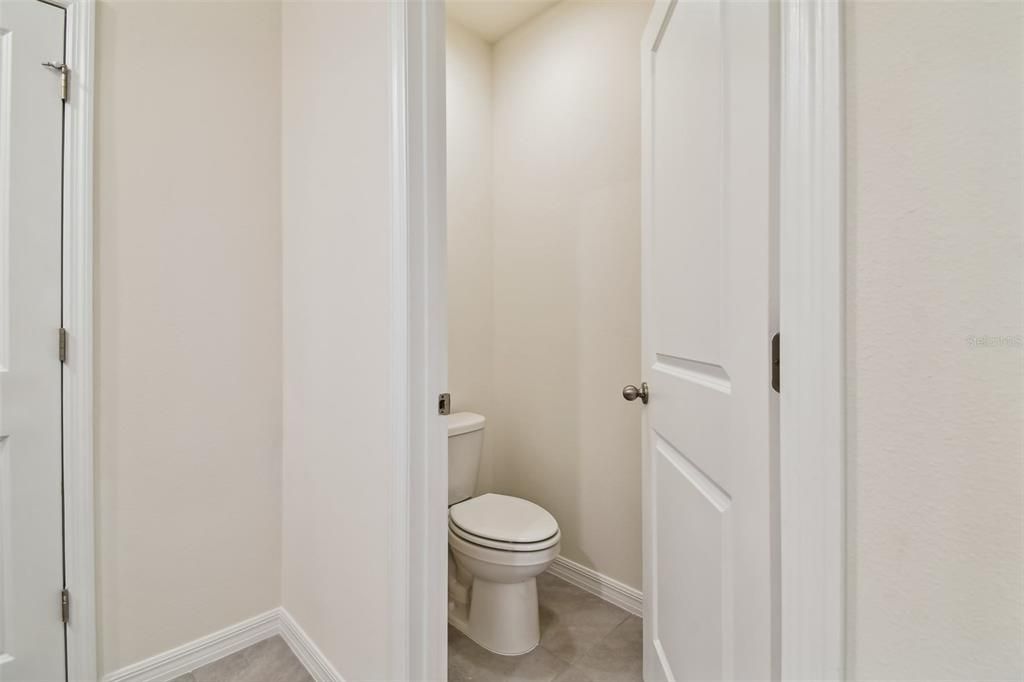 Active With Contract: $2,650 (4 beds, 2 baths, 2260 Square Feet)
