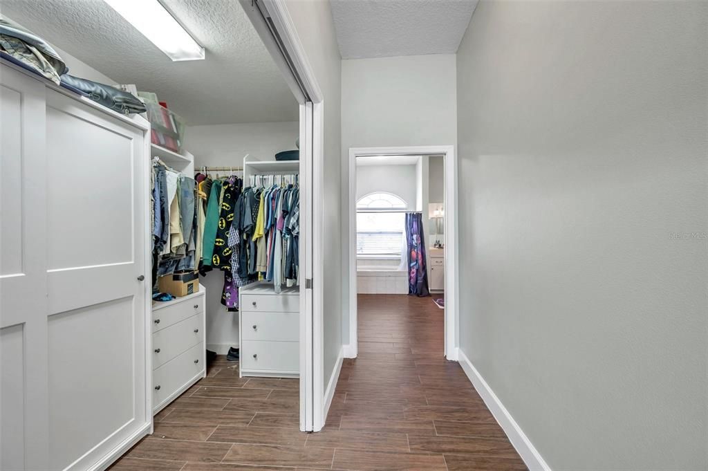 Walk-in Closet