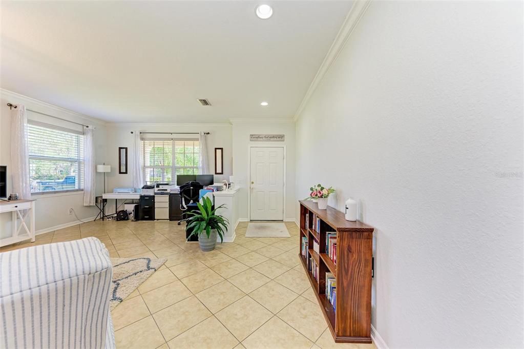 Active With Contract: $425,000 (3 beds, 2 baths, 2061 Square Feet)