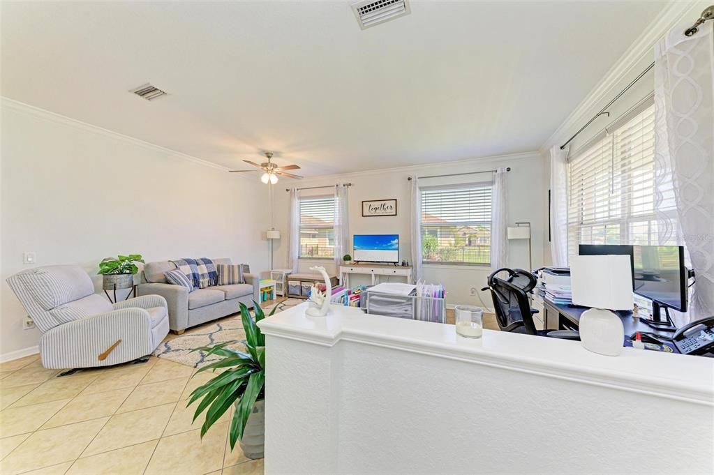 Active With Contract: $425,000 (3 beds, 2 baths, 2061 Square Feet)