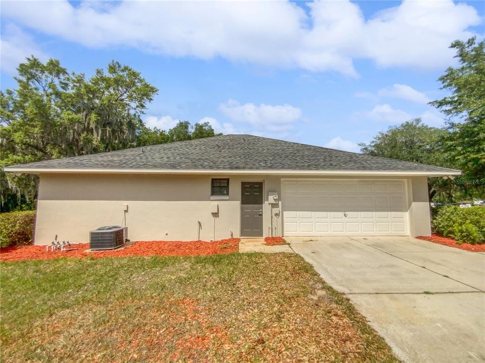 Recently Sold: $340,000 (4 beds, 2 baths, 1699 Square Feet)