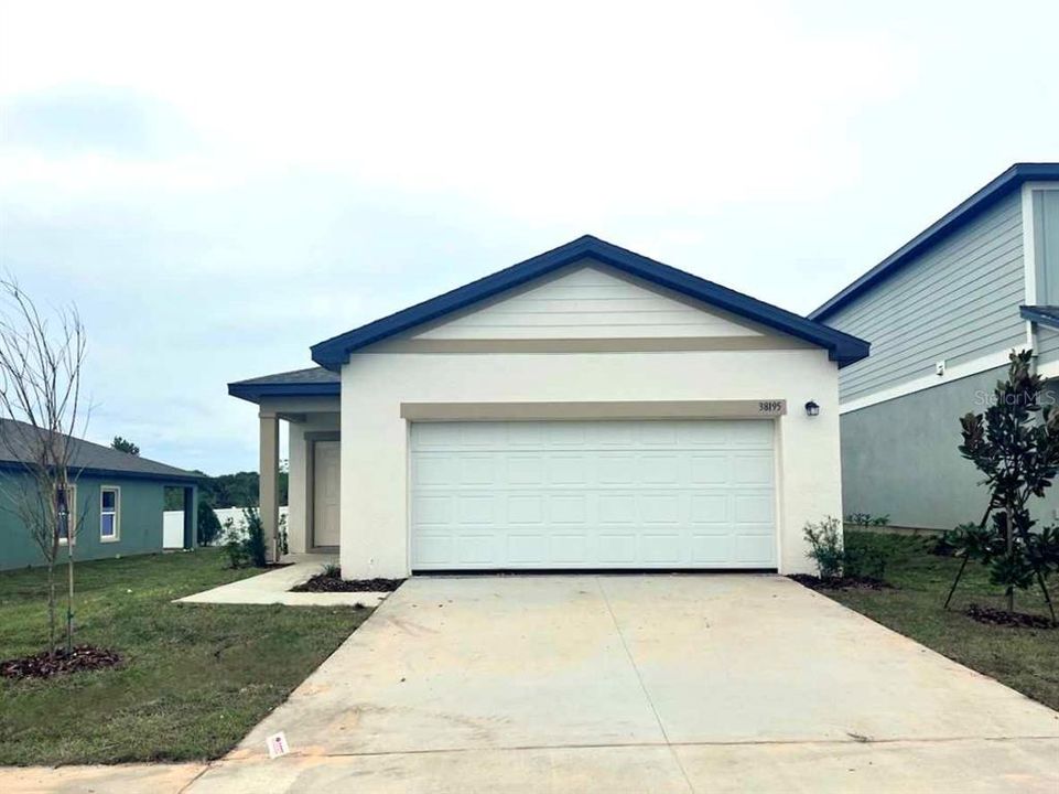 Recently Sold: $308,990 (3 beds, 2 baths, 1412 Square Feet)