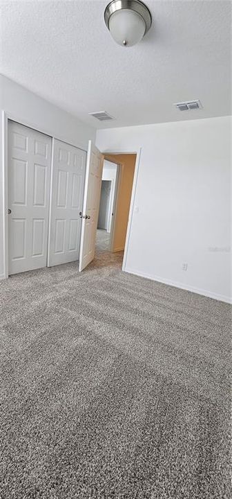 For Rent: $2,350 (3 beds, 2 baths, 1808 Square Feet)