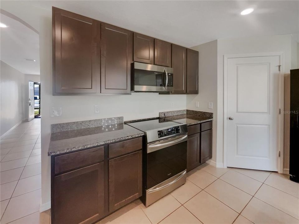 For Sale: $339,000 (4 beds, 2 baths, 1846 Square Feet)