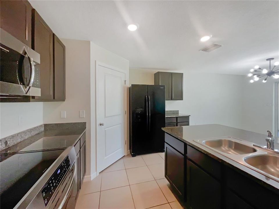 For Sale: $339,000 (4 beds, 2 baths, 1846 Square Feet)