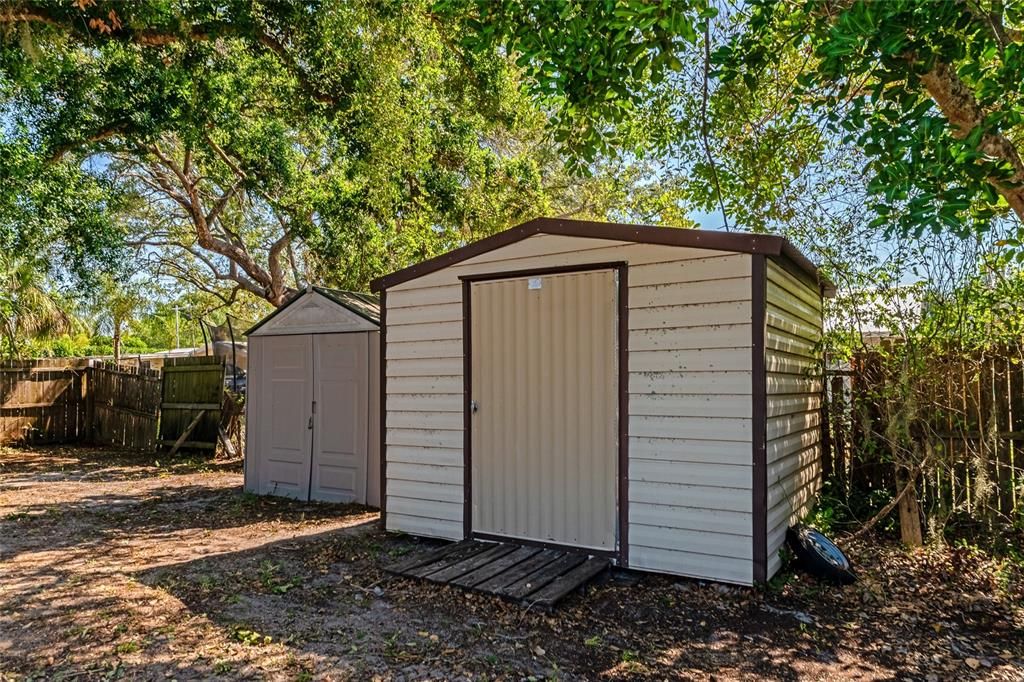 For Sale: $340,000 (3 beds, 2 baths, 1144 Square Feet)