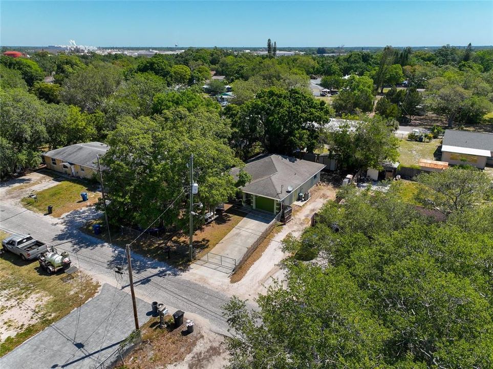 For Sale: $340,000 (3 beds, 2 baths, 1144 Square Feet)