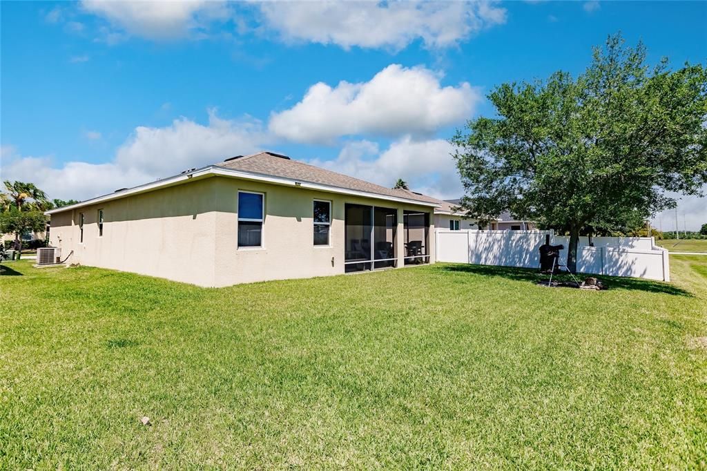 For Sale: $445,000 (4 beds, 2 baths, 2035 Square Feet)