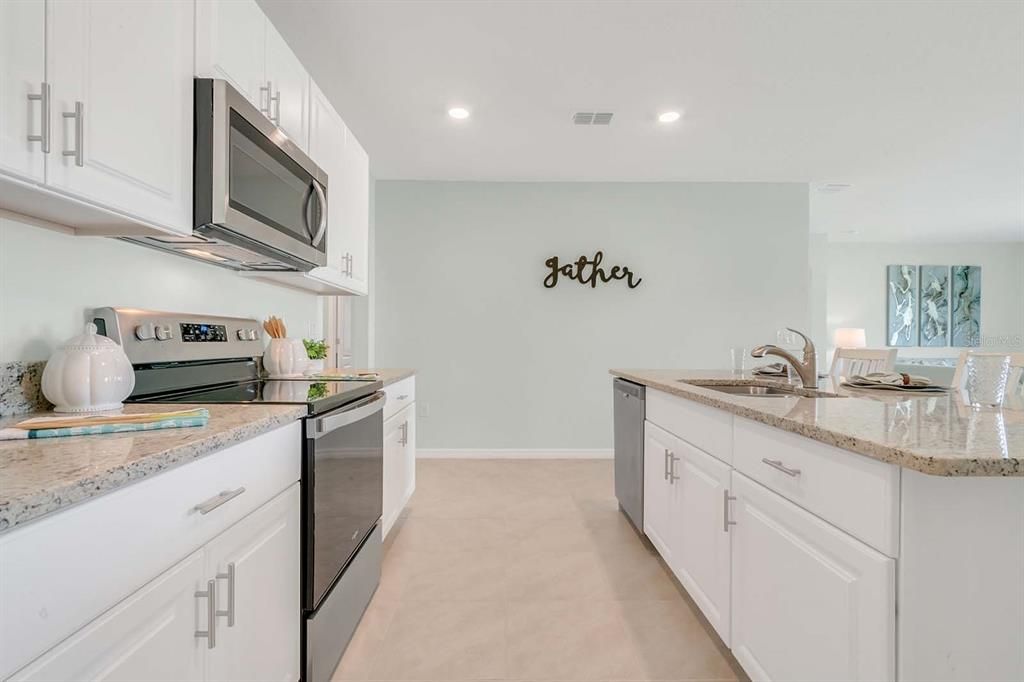 Active With Contract: $389,990 (4 beds, 2 baths, 1828 Square Feet)