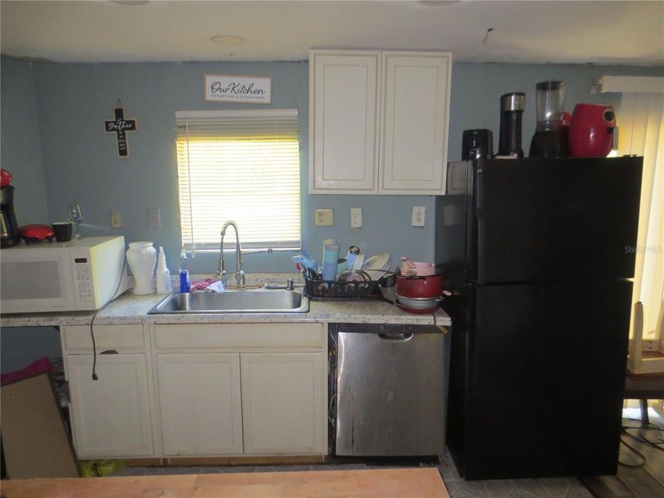 For Sale: $109,900 (2 beds, 2 baths, 1248 Square Feet)