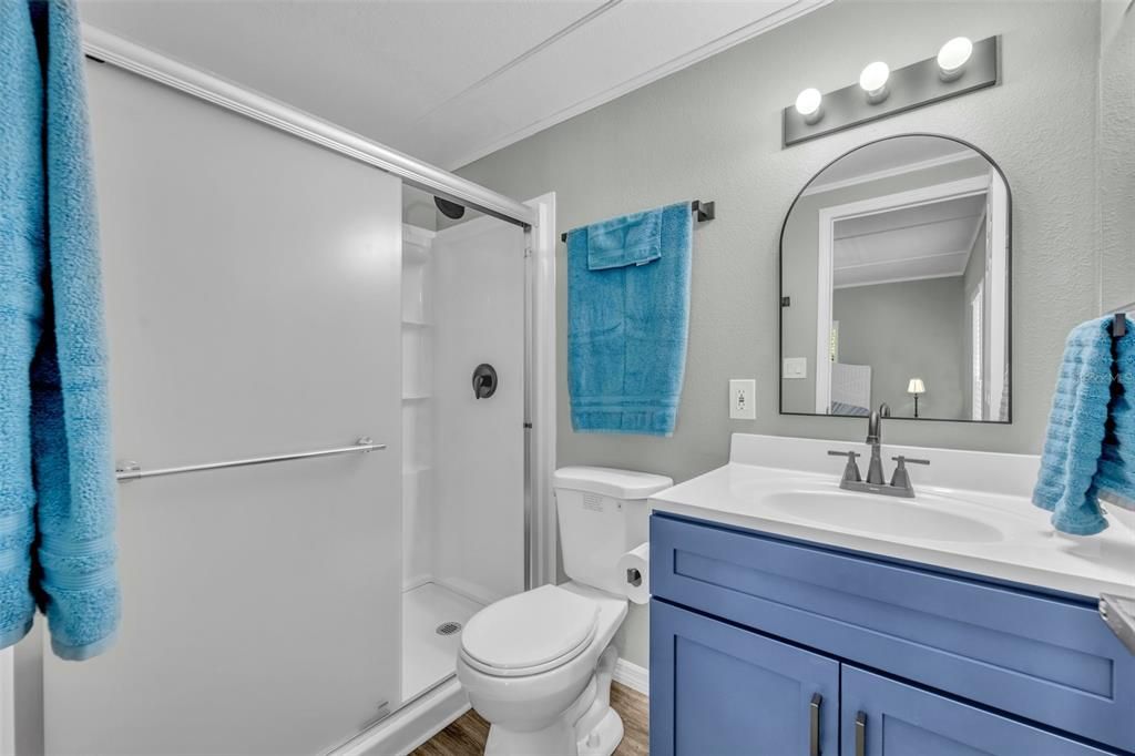 Active With Contract: $139,900 (2 beds, 2 baths, 768 Square Feet)
