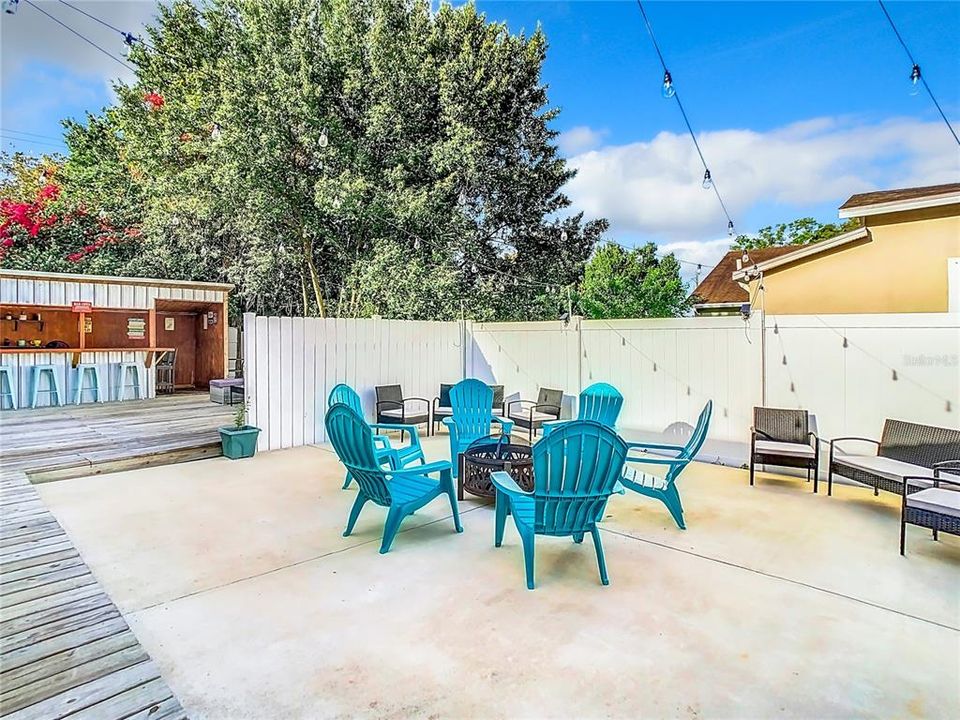 For Sale: $489,000 (3 beds, 2 baths, 1552 Square Feet)