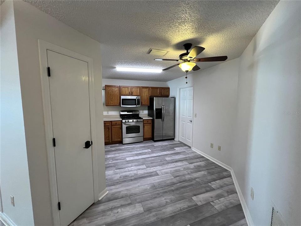 For Rent: $2,020 (2 beds, 2 baths, 1322 Square Feet)
