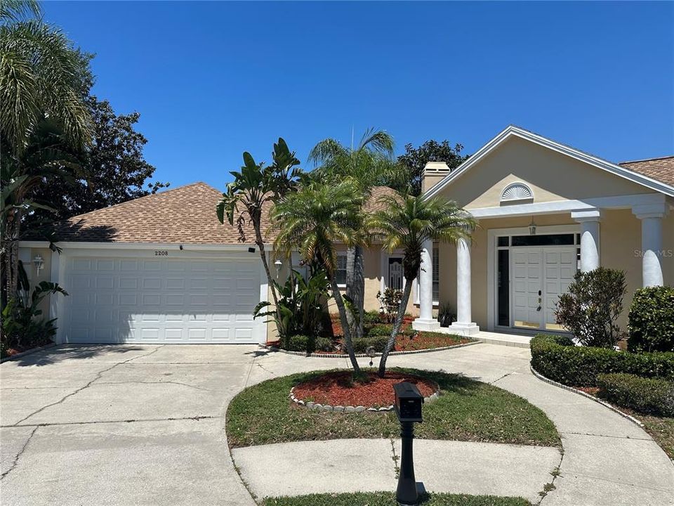 Active With Contract: $4,850 (4 beds, 4 baths, 3365 Square Feet)