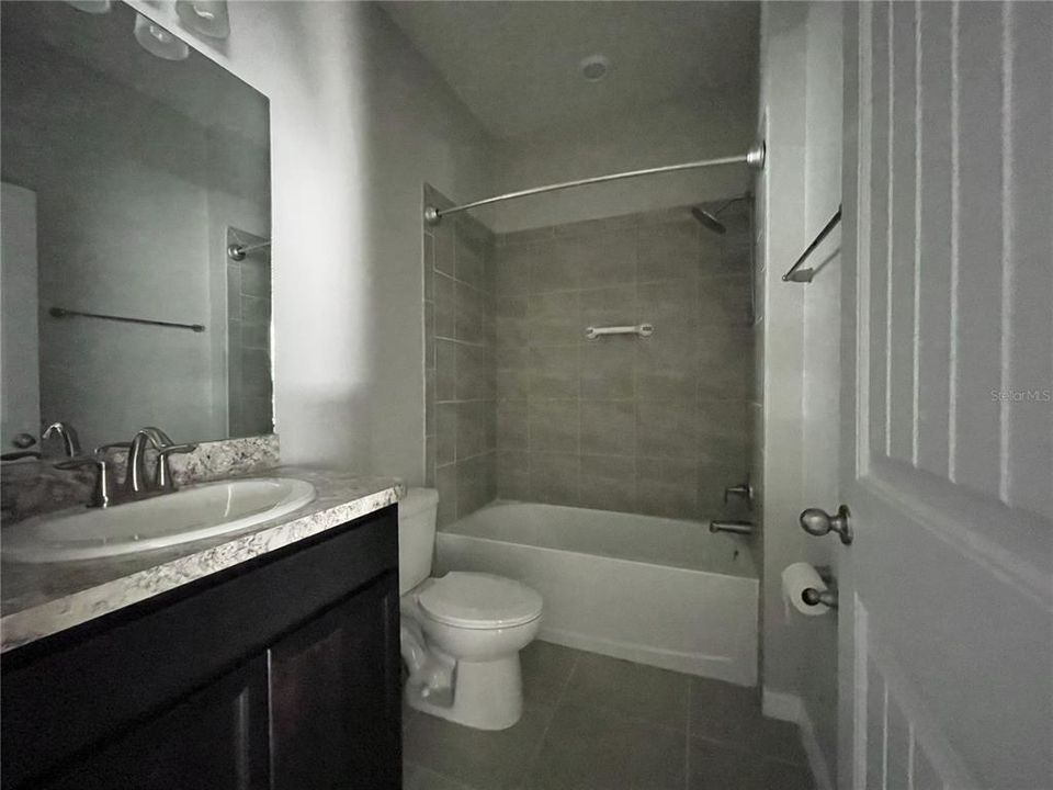 For Rent: $1,850 (4 beds, 2 baths, 1772 Square Feet)