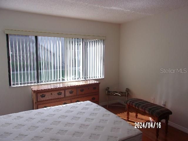 For Sale: $169,900 (2 beds, 2 baths, 1144 Square Feet)