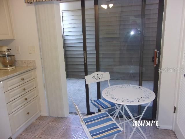 For Sale: $169,900 (2 beds, 2 baths, 1144 Square Feet)